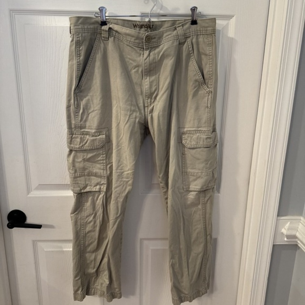 Wrangler‎ Cargo Pants Distressed Men's PANTS 36x27.5 Faded Beige Grunge
